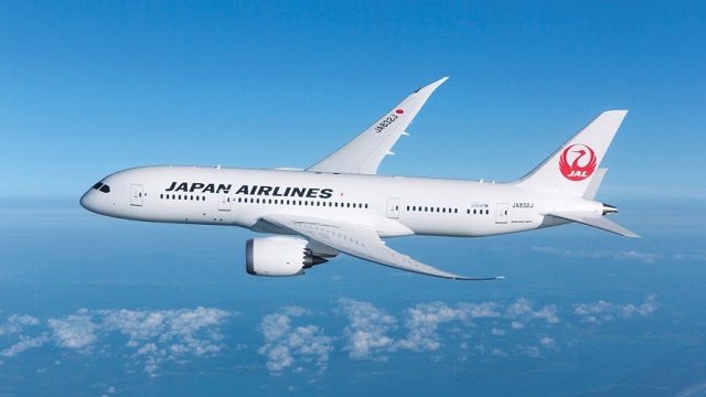 Japan Airlines JAL Boeing 787 Dreamliner