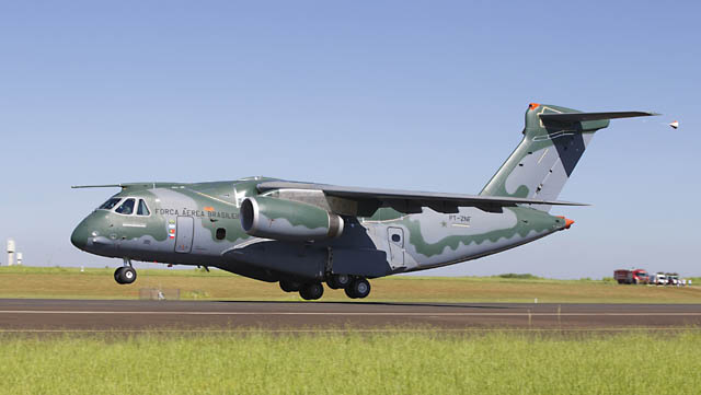 Embraer KC-390 first take off