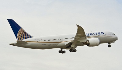 United_Dreamliner_First_Flight_400x230