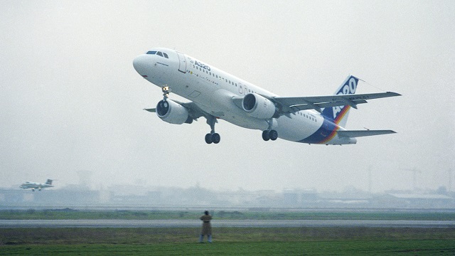 Airbus A320 Erstflug