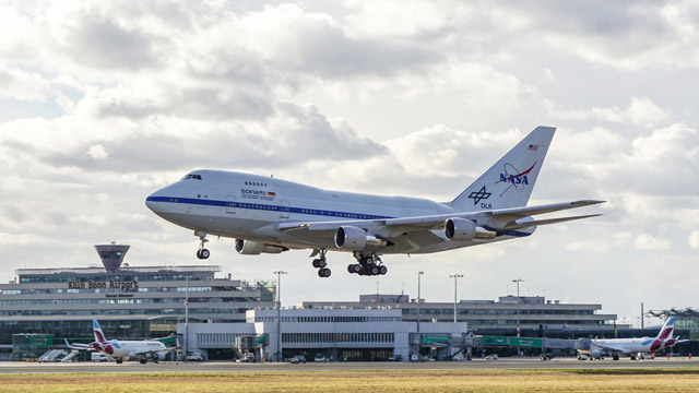 Boeing 747SP fliegende Sternwarte“ von NASA u