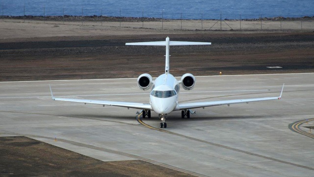 First Jet Landing auf dem St. Helena Airport