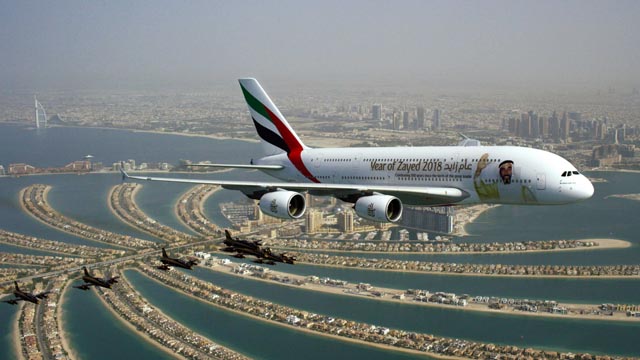 Emirates Formationsflug zum Nationalfeiertag 