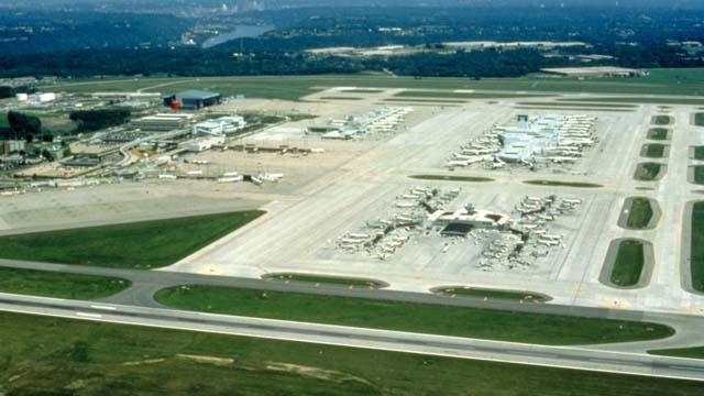 Cincinnati Northern Kentucky Airport 