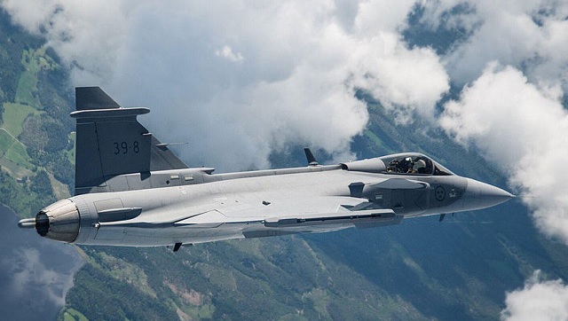 Saab Gripen E absolviert Jungfernflug