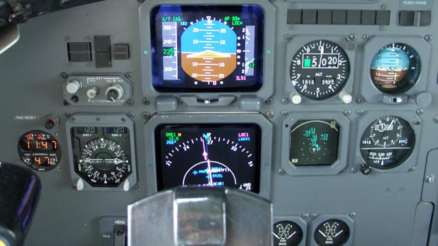 Cockpit Instruments AVRO (Foto: Robert Kühni)